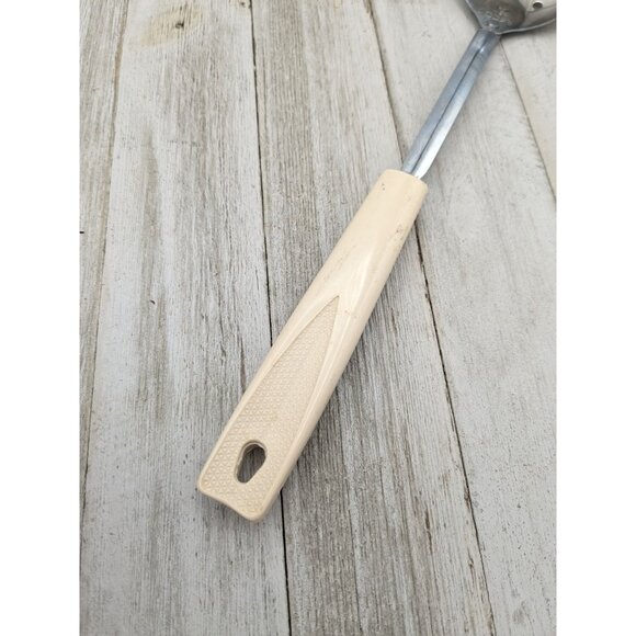 Vintage Ekco Slotted Serving Spoon Almond Handle 12" - Picture 3 of 8